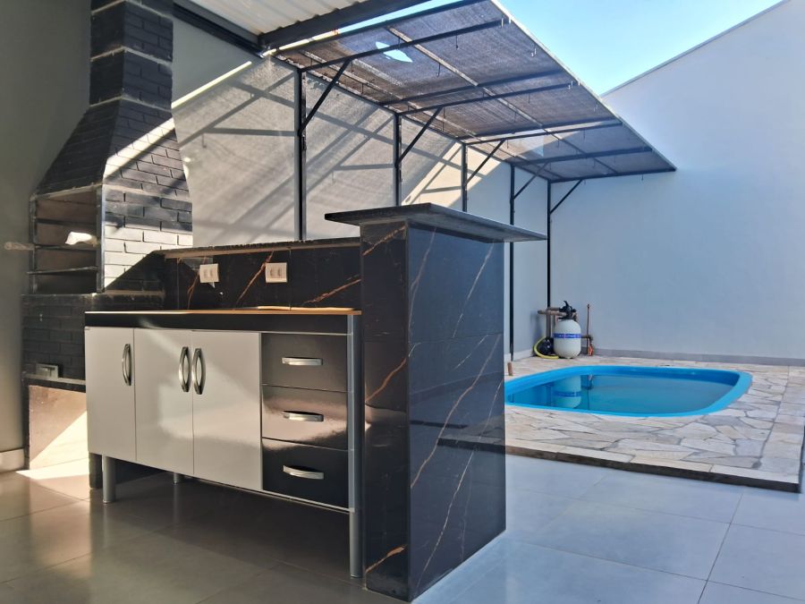 Casa - Venda - Jardim Treviso - Pirassununga - SP